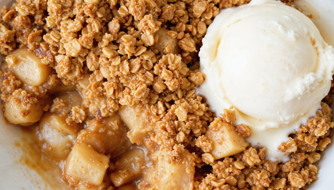 Apple Crumble with Vanilla Ice Cream