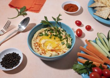 Cottage Cheese Bowl with Fresh Veggies & Seeds