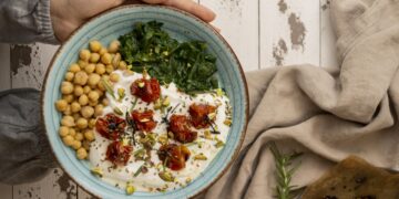 Mediterranean Chickpea Salad